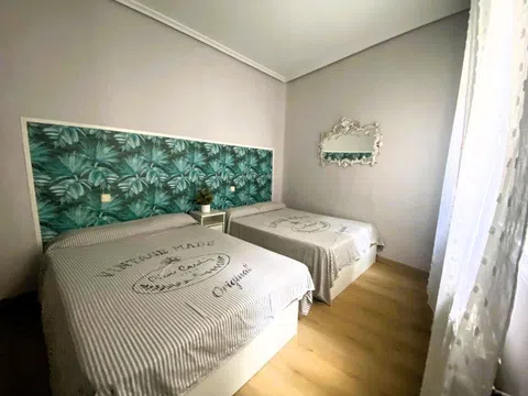 Flat in calle de la Cava Alta - Photo 15