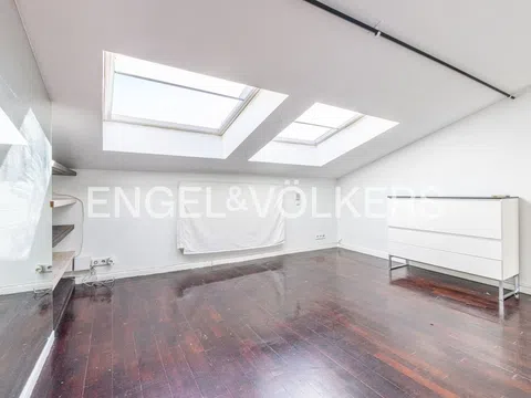 Penthouse - Photo 13