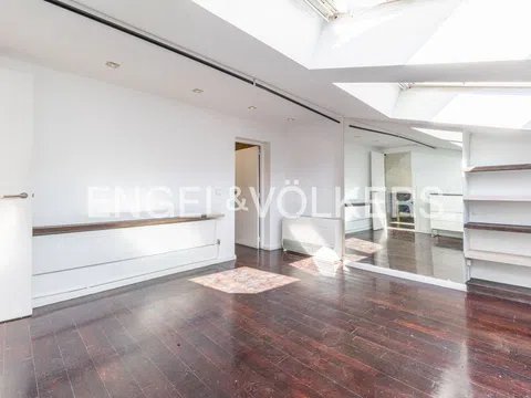 Penthouse - Photo 14