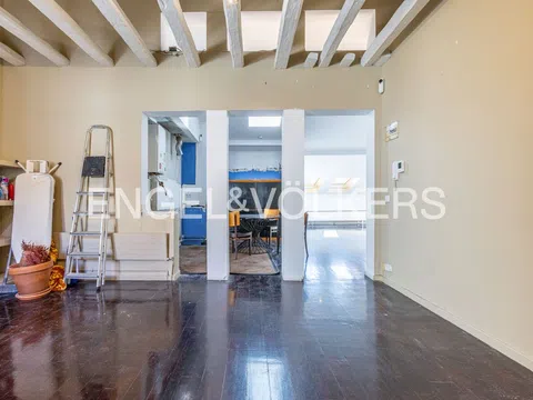 Penthouse - Photo 18