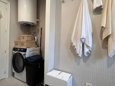Flat in avenida de la Ciudad de Barcelona - Photo 8