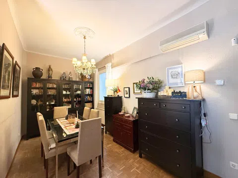 Flat in calle de Narváez, 6 - Photo 3