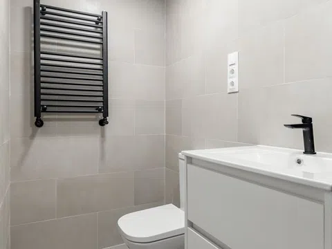 Flat in calle de Arcos de Jalón - Photo 11