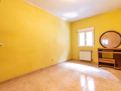Flat in calle Piqueñas - Photo 3