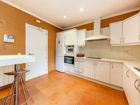 Flat in calle de Villalar - Photo 14