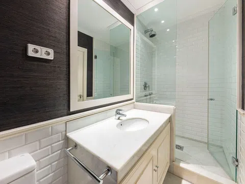 Flat in calle de Villalar - Photo 15