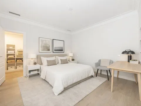 Flat in calle de Villalar - Photo 18
