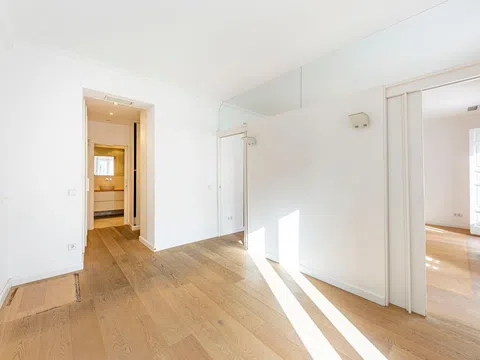 Flat in calle de Villalar - Photo 10