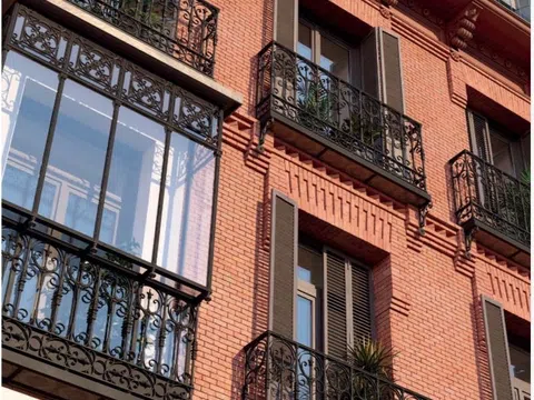 Flat in calle de Santa Engracia - Photo 16