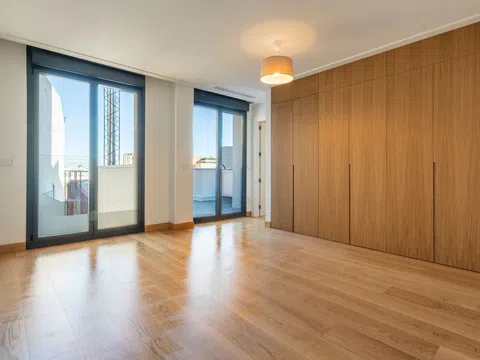 Flat in calle de Santa Engracia - Photo 8