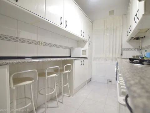 Flat in calle de Vicente Camarón - Photo 6