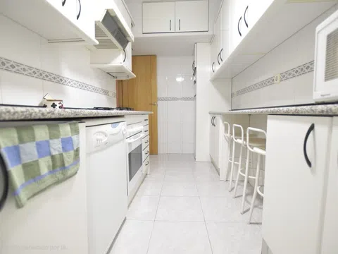 Flat in calle de Vicente Camarón - Photo 7