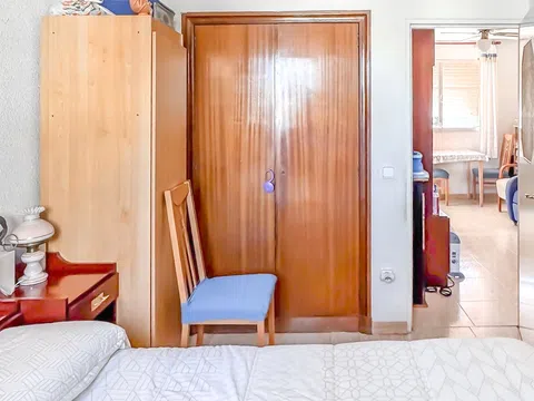 Flat in CL Poeta Blas De Otero - Photo 4