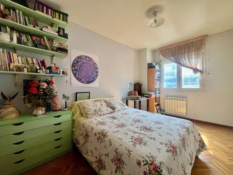 Flat in avenida de Ramón y Cajal - Photo 4