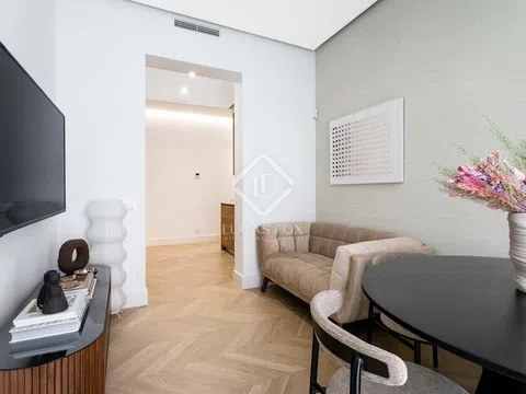 Flat - Photo 3