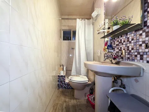 Flat in calle Prudencio Álvaro - Photo 17