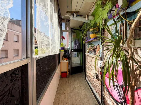Flat in calle Prudencio Álvaro - Photo 4