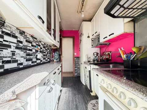 Flat in calle Prudencio Álvaro - Photo 6