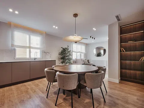 Flat in calle del Alcalde Sainz de Baranda - Photo 2