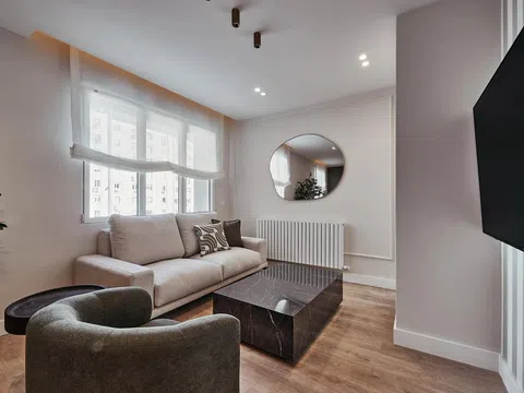 Flat in calle del Alcalde Sainz de Baranda - Photo 5