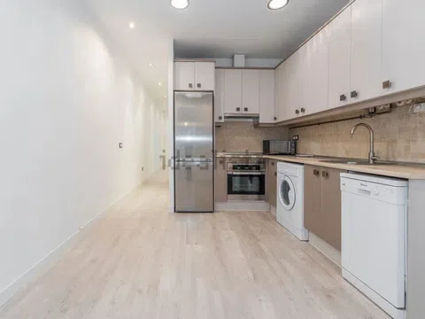 Flat in calle de Vallehermoso, 102 - Photo 12