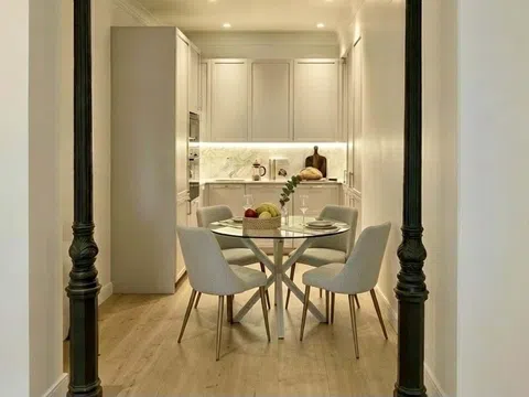 Flat - Photo 2