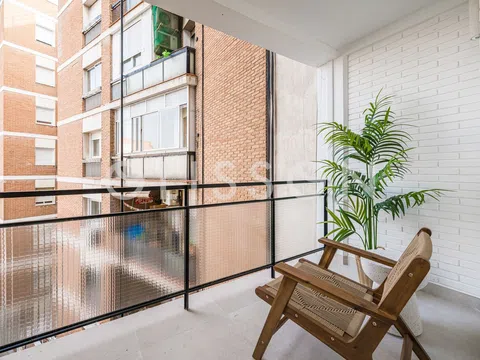 Flat in calle de Ríos Rosas - Photo 10