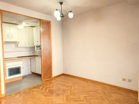 Flat in calle de la Sierra Vieja - Photo 2