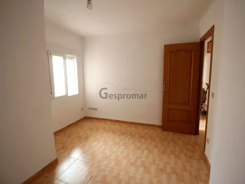 Flat in calle de las Higueras - Photo 3