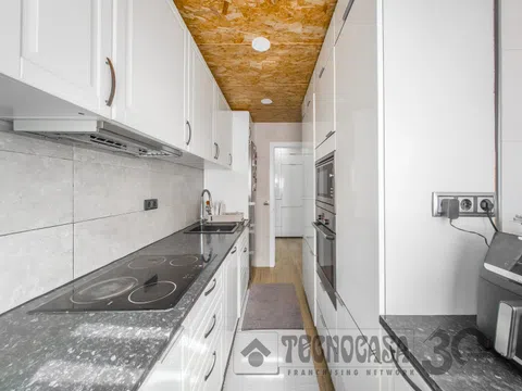 Flat in calle de Juan Pérez Zúñiga - Photo 10