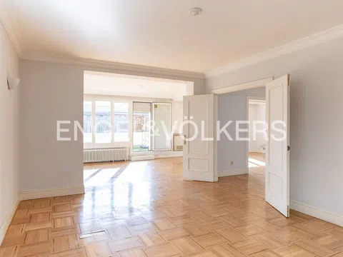 Flat - Photo 3