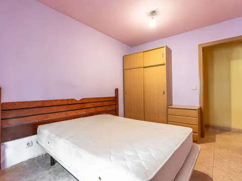 Flat in calle Piqueñas - Photo 18