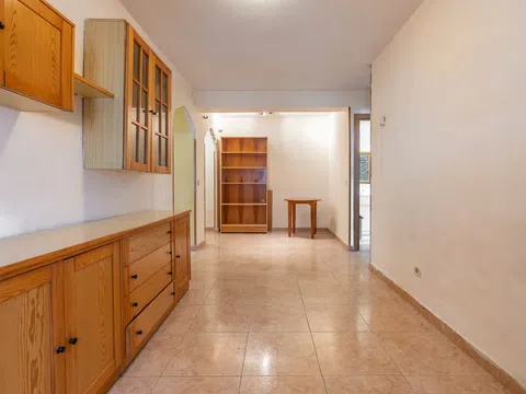 Flat in calle Piqueñas - Photo 5