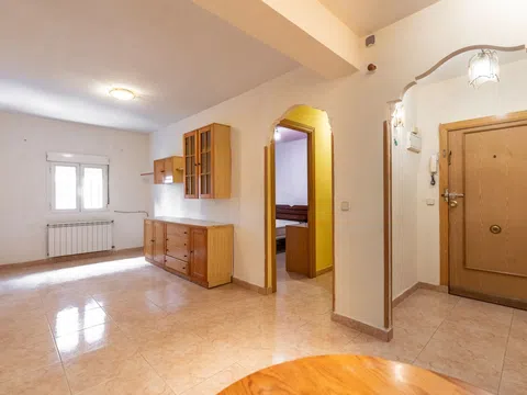 Flat in calle Piqueñas - Photo 7