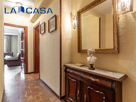 Flat in calle de Marcelo Usera - Photo 11