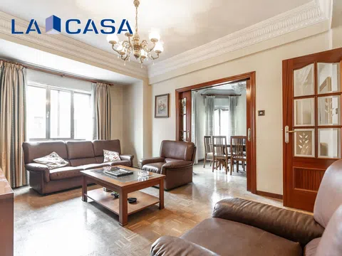 Flat in calle de Marcelo Usera - Photo 3