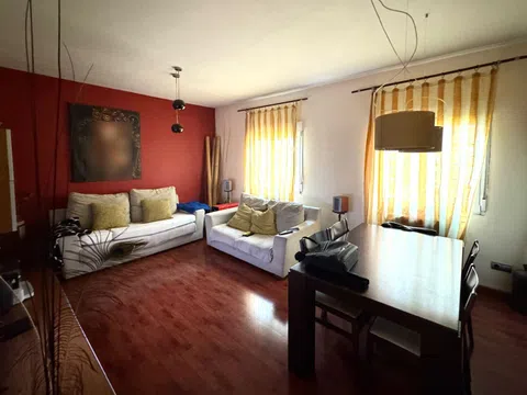 Flat in calle de Serrano - Photo 2