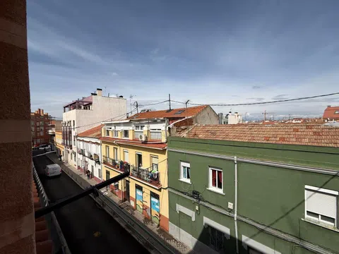 Flat in calle de Tablada - Photo 11
