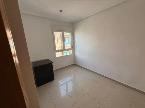 Flat in calle de Tablada - Photo 8