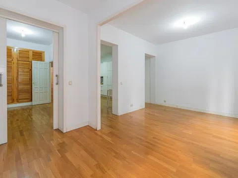 Flat in calle de Martín de los Heros - Photo 13