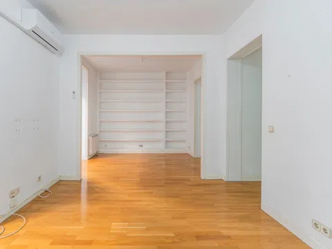 Flat in calle de Martín de los Heros - Photo 15