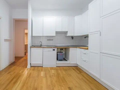 Flat in calle de Martín de los Heros - Photo 3
