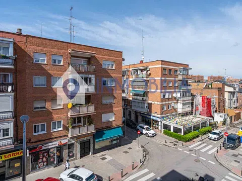 Flat in calle de Agustín Calvo - Photo 17