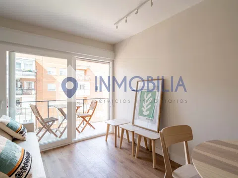 Flat in calle de Agustín Calvo - Photo 5