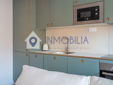 Flat in calle de Agustín Calvo - Photo 9