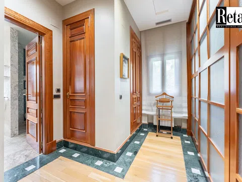 Detached house in ronda de Sobradiel - Photo 20
