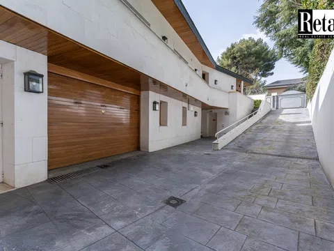 Detached house in ronda de Sobradiel - Photo 9
