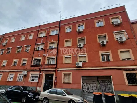 Flat - Photo 3