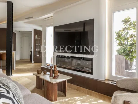 Penthouse - Photo 11