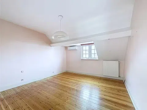 Flat in calle de Sánchez Pacheco - Photo 4